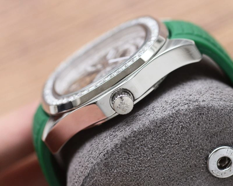 EasyMatch CARTIER Watches 179928