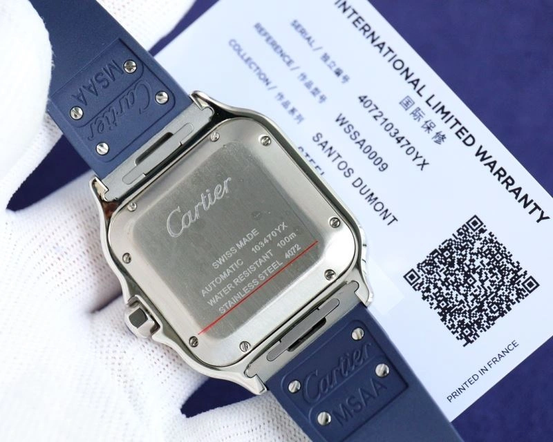 Snug CARTIER Watches 179887