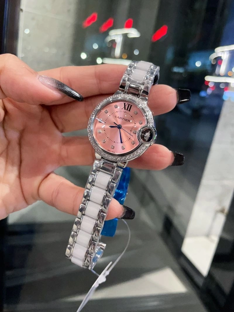 Resilient CARTIER Watches 179841