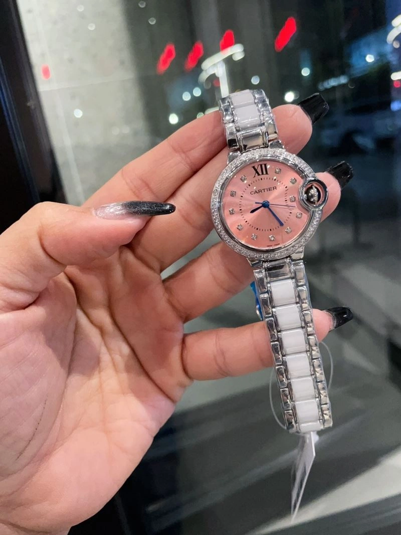 Resilient CARTIER Watches 179841