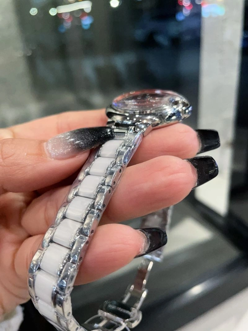Stretchable CARTIER Watches 179840