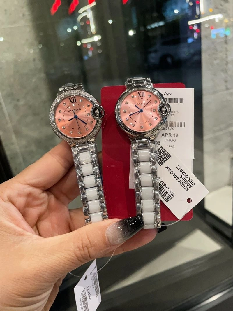 Stretchable CARTIER Watches 179840