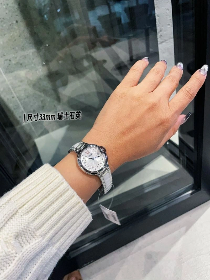 Elegant CARTIER Watches 179842