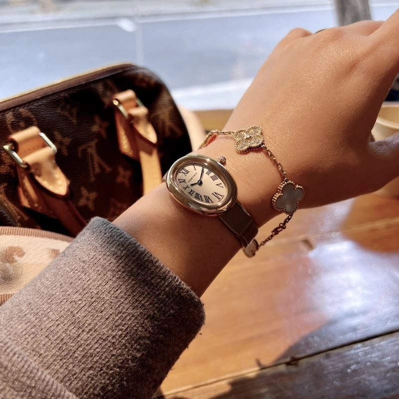 Stretchable CARTIER Watches 179815