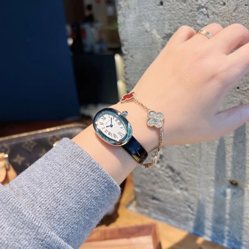 FashionForward CARTIER Watches 179807