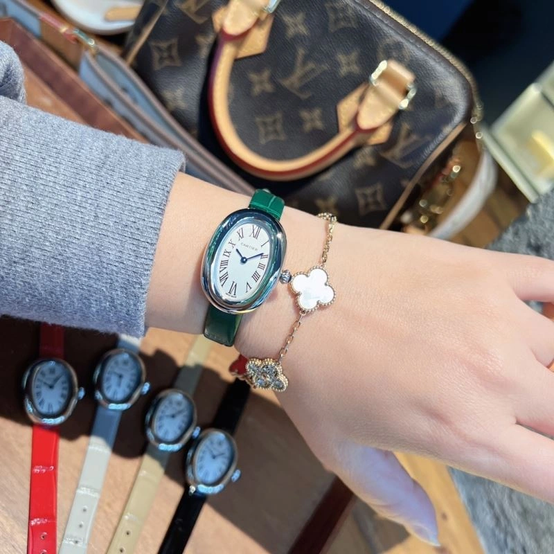 FashionForward CARTIER Watches 179807