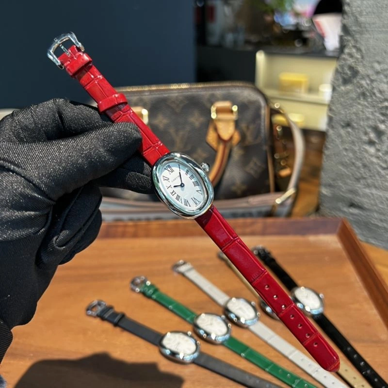FashionForward CARTIER Watches 179807