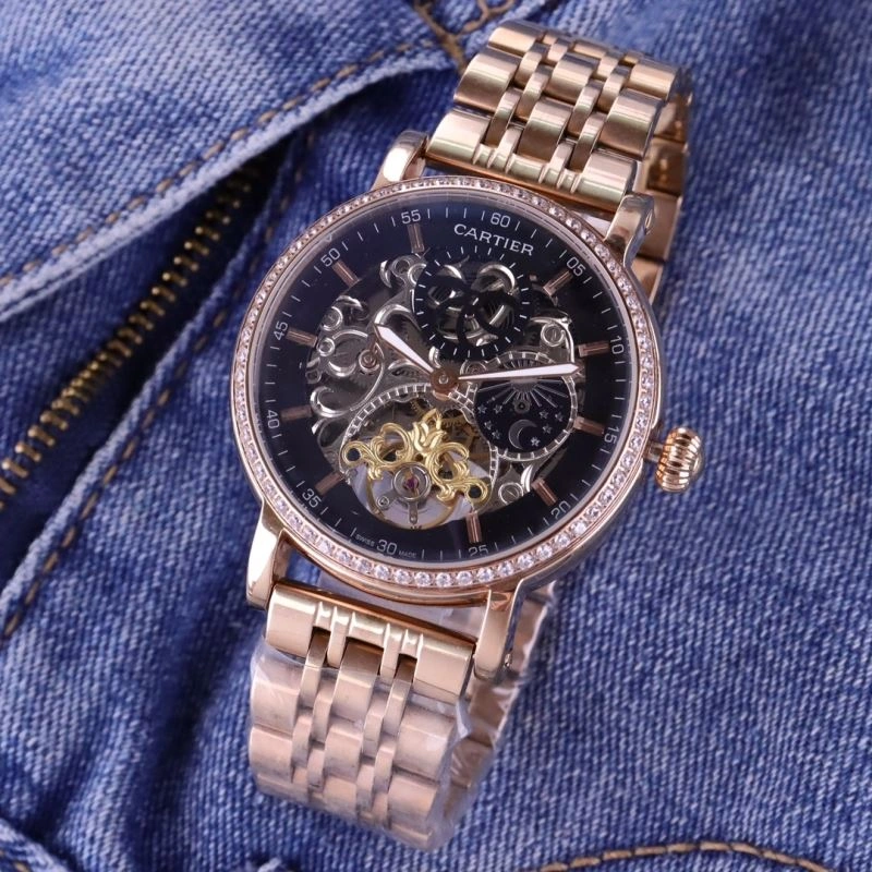 Seasonal CARTIER Watches 179811