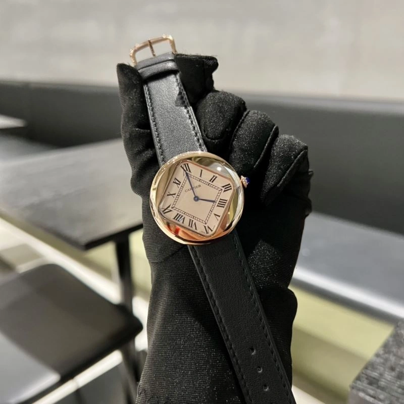 Attractive CARTIER Watches 179787