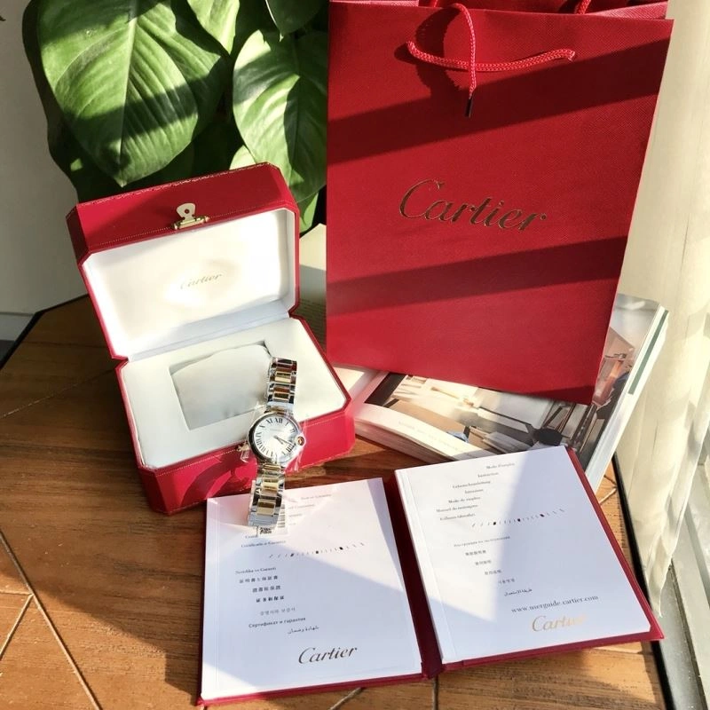 Trendy CARTIER Watches 179752