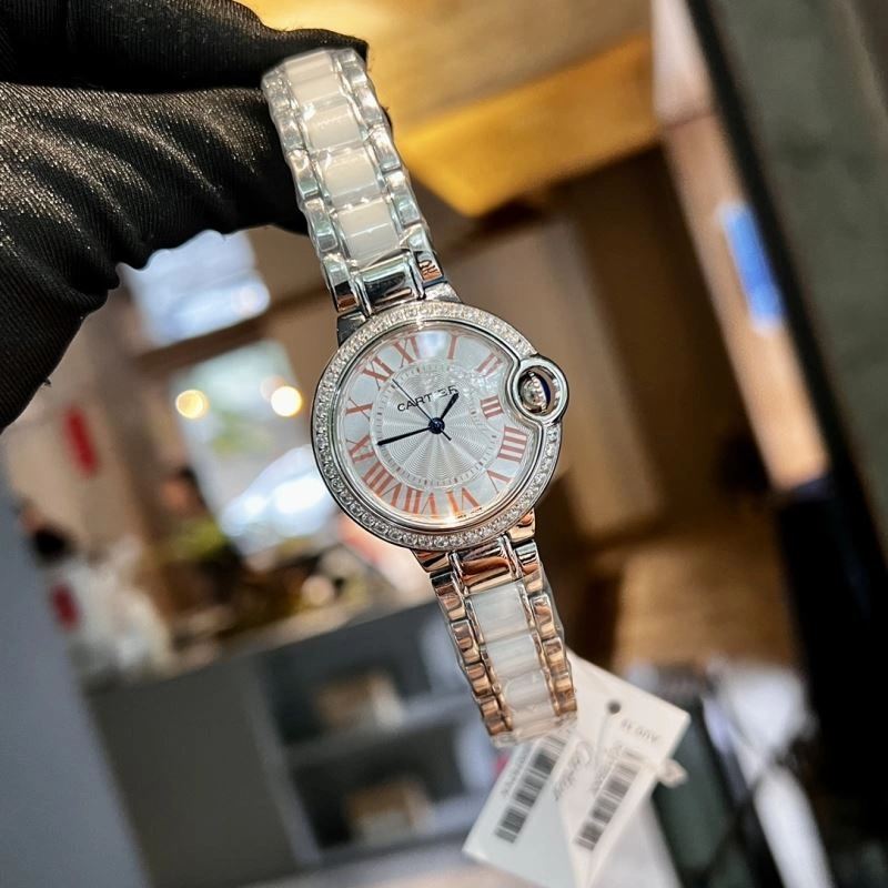 Chic CARTIER Watches 179743