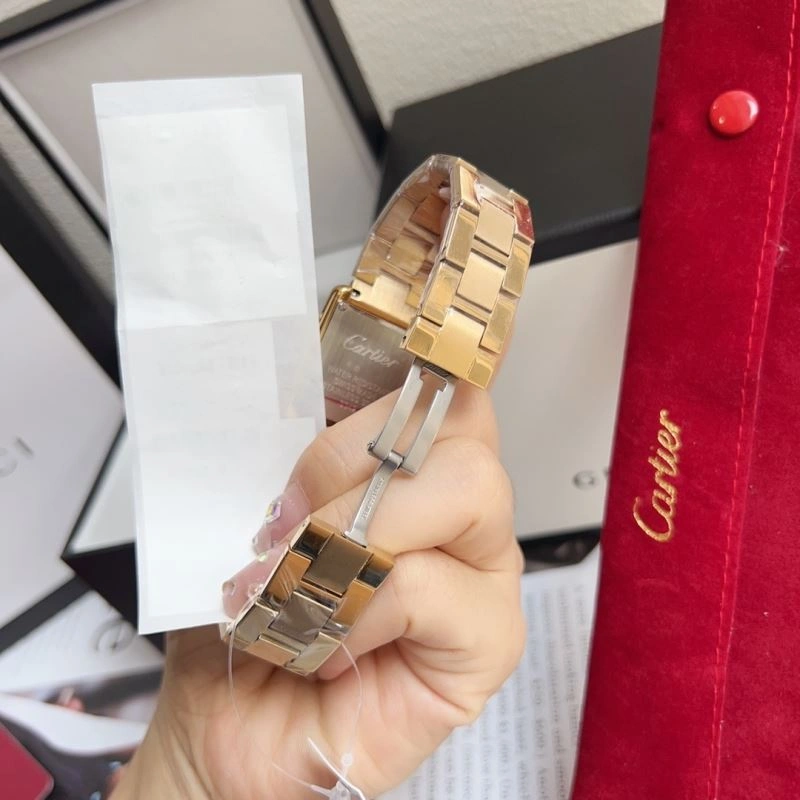 Sustainable CARTIER Watches 179713