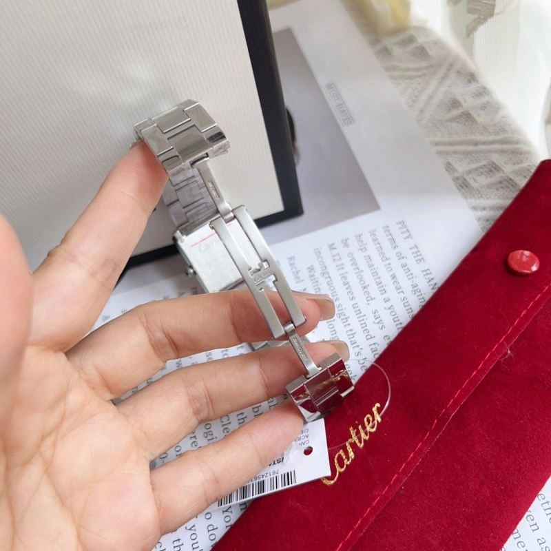 Compact CARTIER Watches 179711