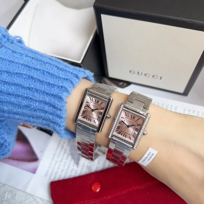 Compact CARTIER Watches 179711