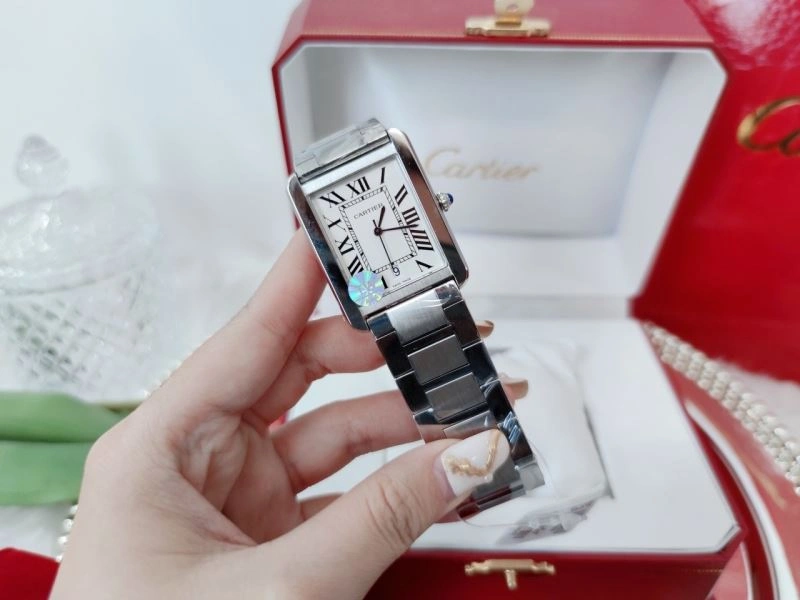 OnTrend CARTIER Watches 179704