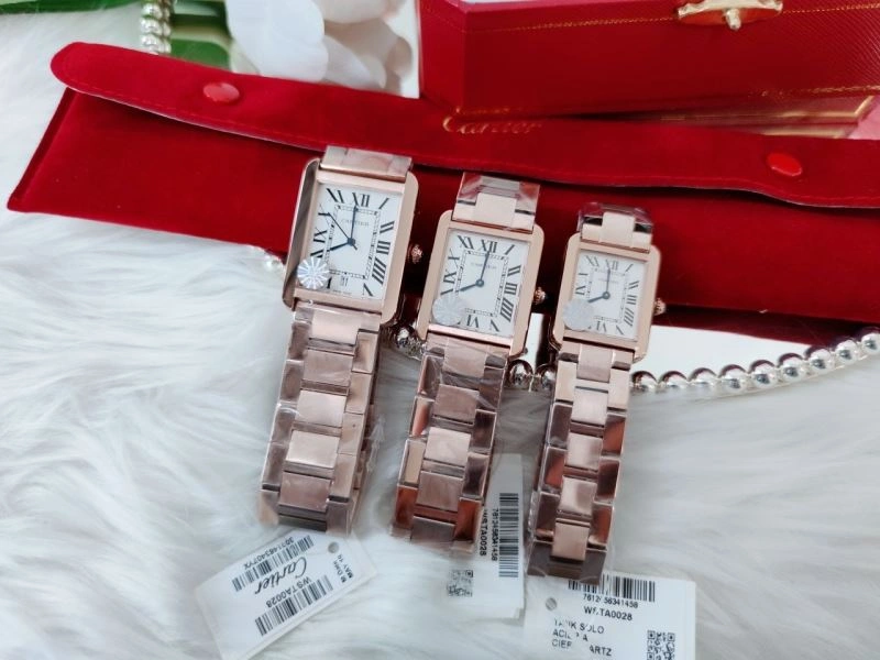 Attractive CARTIER Watches 179726