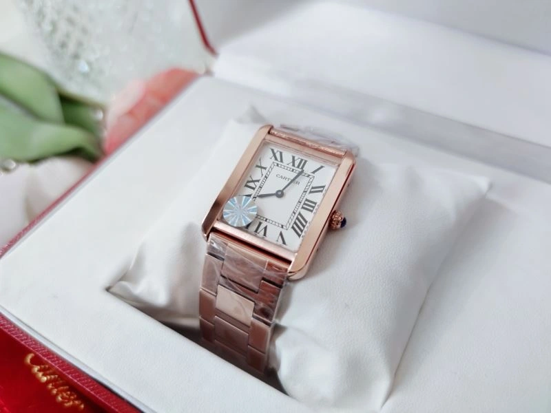 Attractive CARTIER Watches 179726