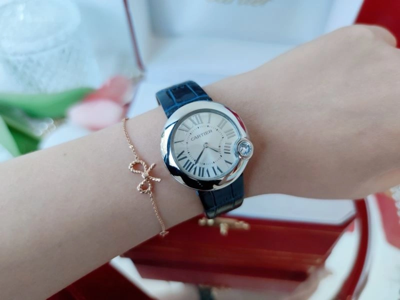 Effortless CARTIER Watches 179728