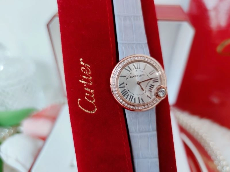 CARTIER Watches ModernLook 179732
