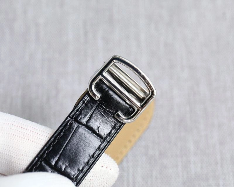 Youthful CARTIER Watches 179671