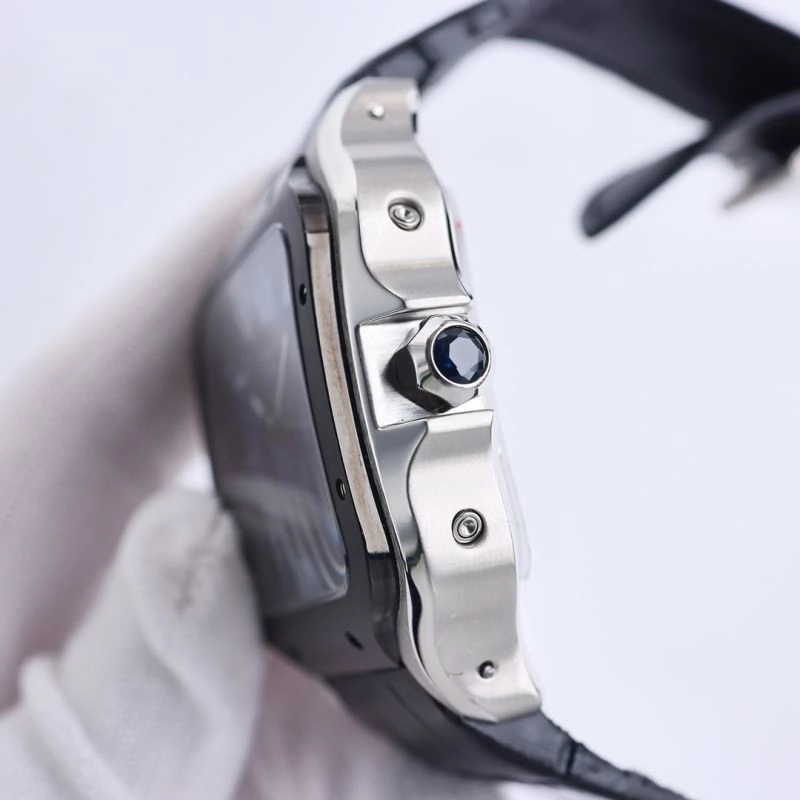 Bold CARTIER Watches 179675