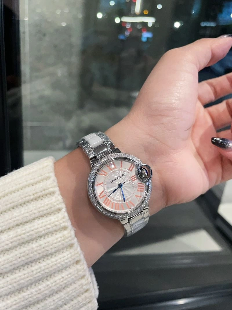 Sleek CARTIER Watches 179673