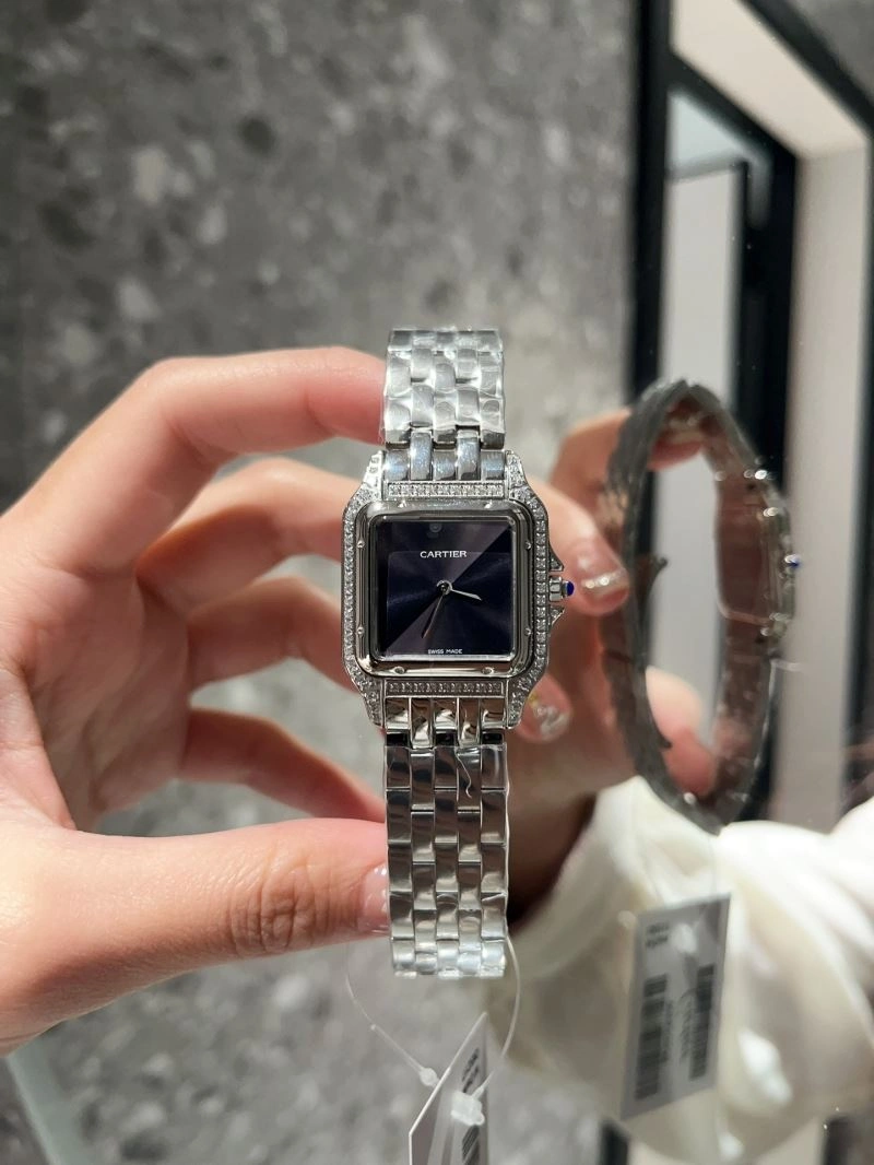 Practical CARTIER Watches 179670
