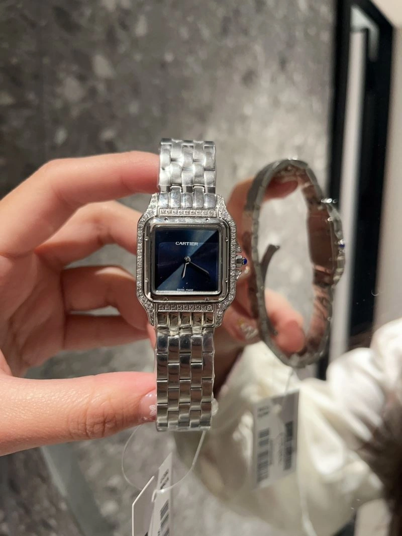 Practical CARTIER Watches 179670