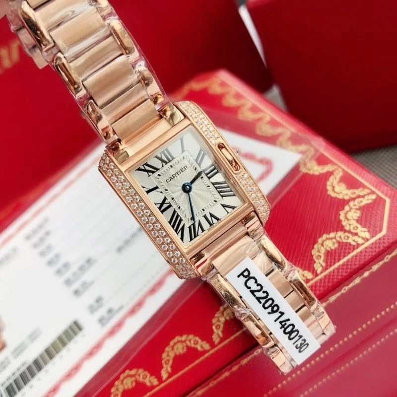 Bright CARTIER Watches 179650
