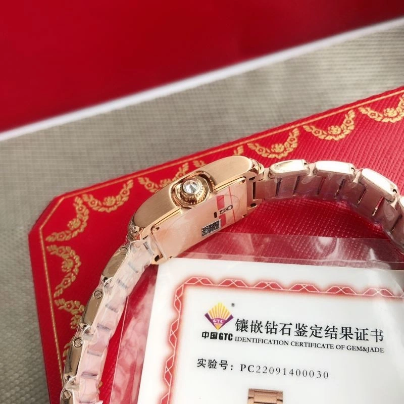 Bright CARTIER Watches 179650