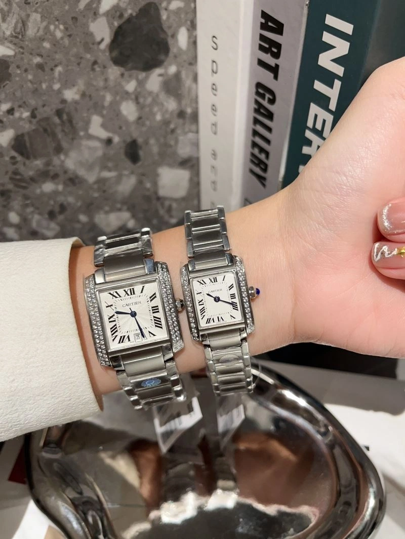 Elegant CARTIER Watches 179620