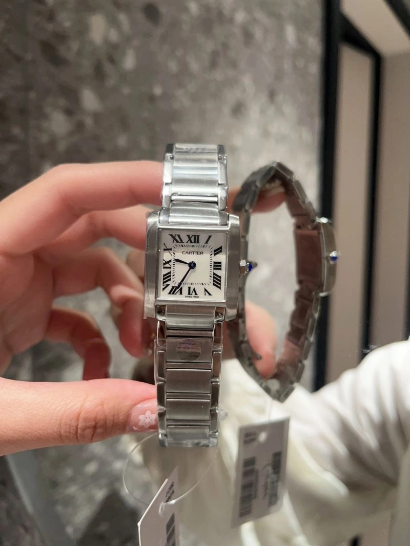 Functional CARTIER Watches 179643