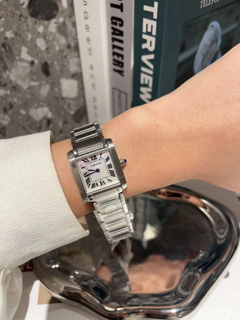 Functional CARTIER Watches 179643
