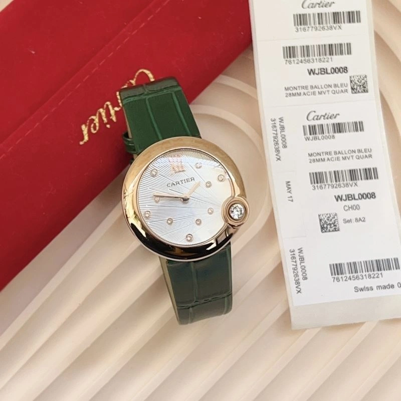 Lightweight CARTIER Watches 179634
