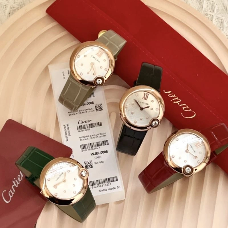 Lightweight CARTIER Watches 179634