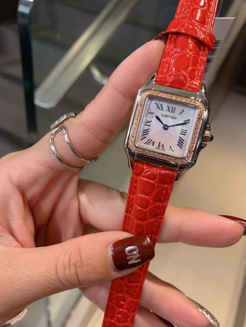 Packable CARTIER Watches 179648