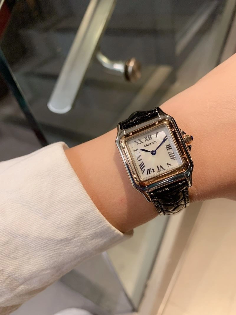 Unique CARTIER Watches 179622