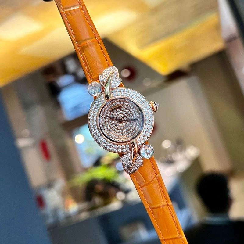 Stylish CARTIER Watches 179604