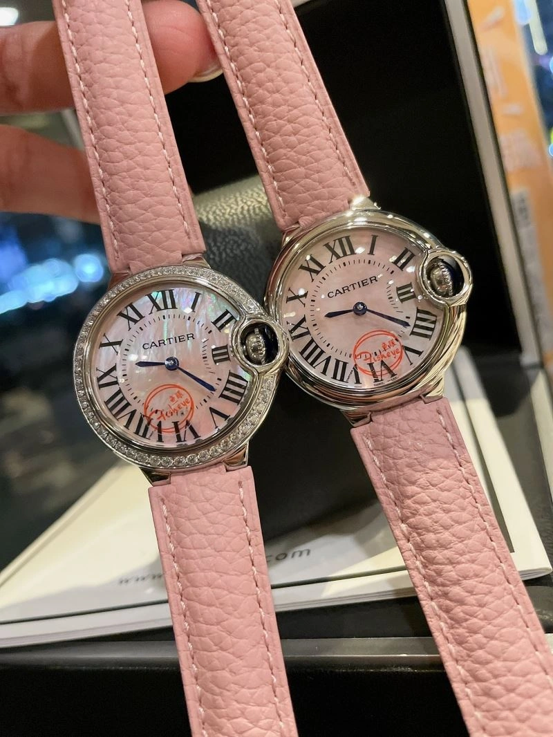 Seasonal CARTIER Watches 179586