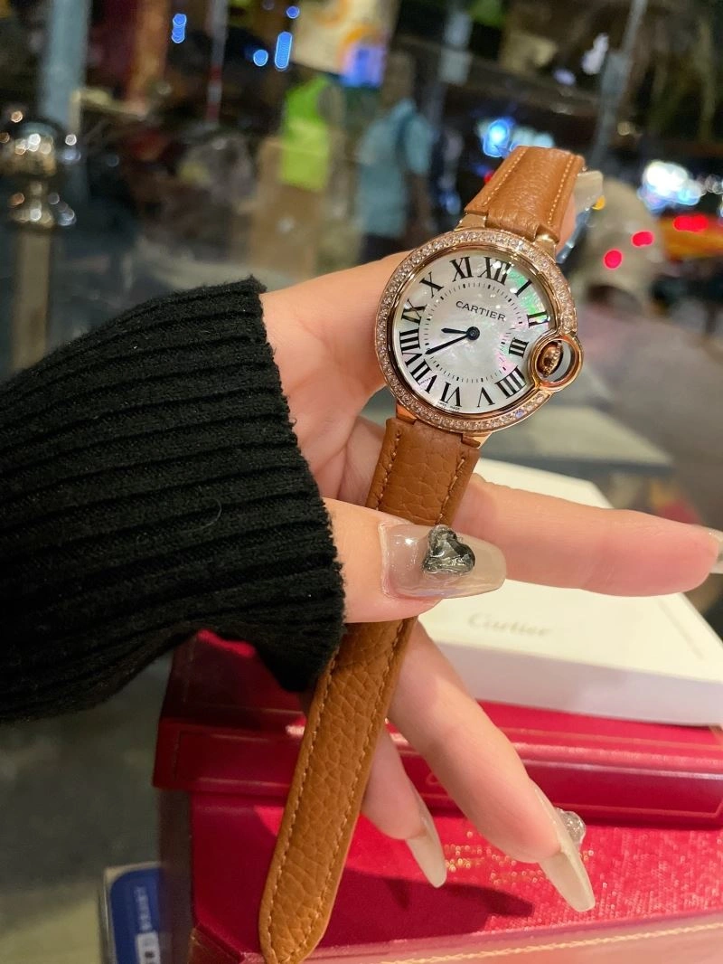 Resilient CARTIER Watches 179582