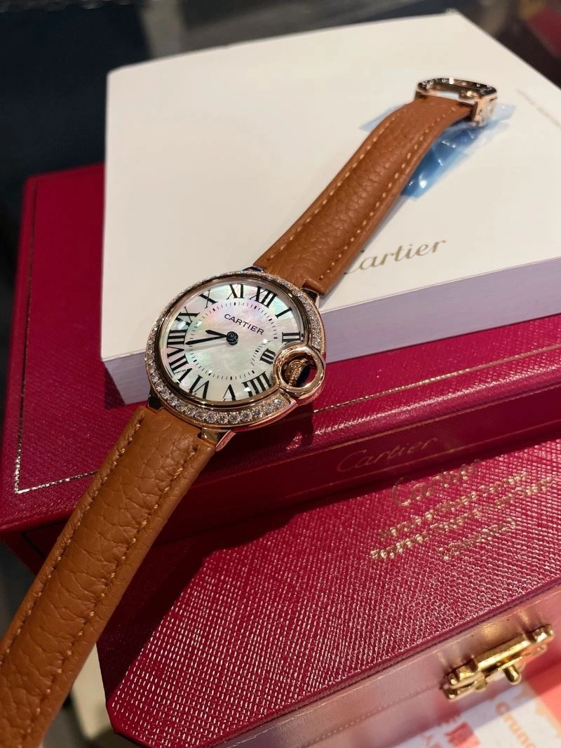 Resilient CARTIER Watches 179582