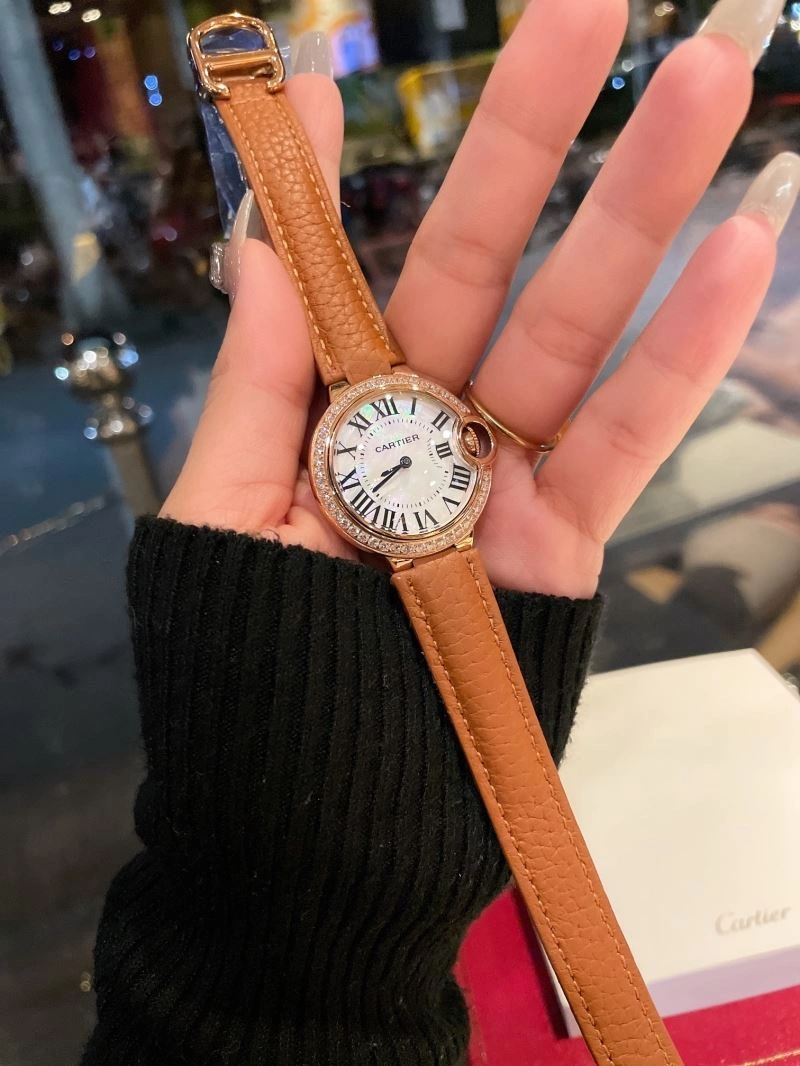 Resilient CARTIER Watches 179582