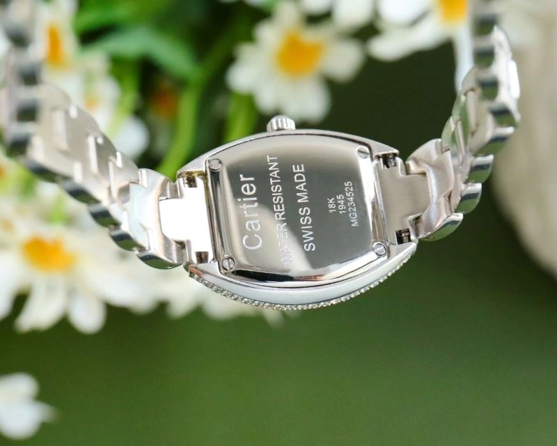 CARTIER Watches Trendy 179544