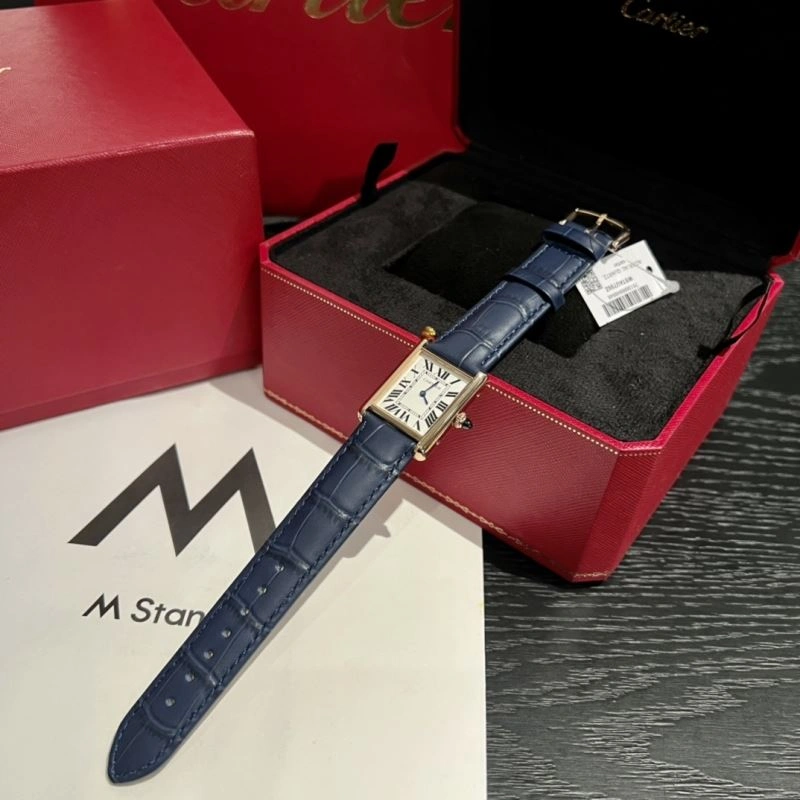 DailyWear CARTIER Watches 179536