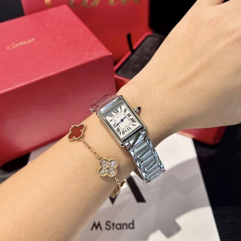 Chic CARTIER Watches 178458