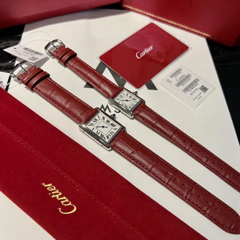 Bold CARTIER Watches 179535