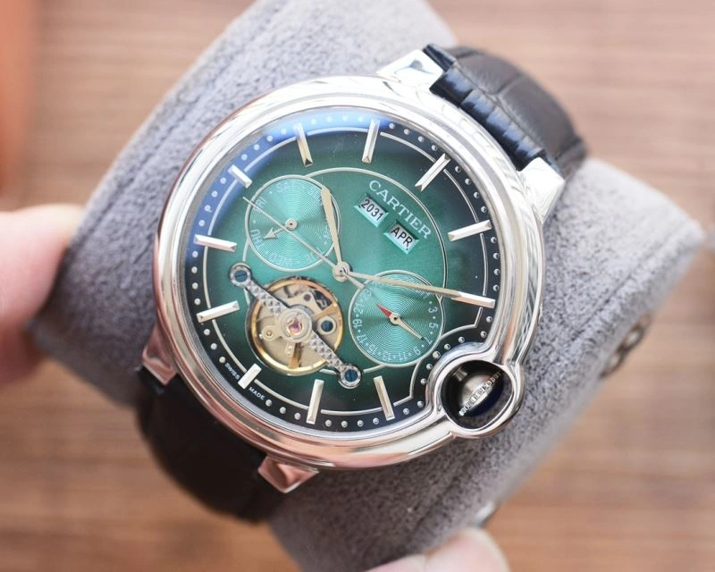 ZipUp CARTIER Watches 179525