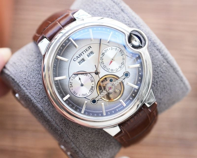 ZipUp CARTIER Watches 179525