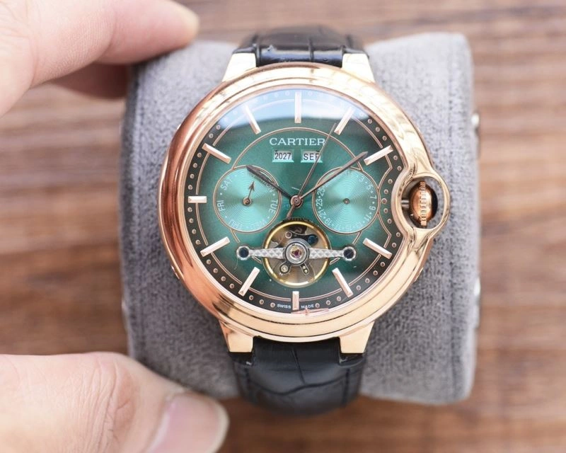 ZipUp CARTIER Watches 179525