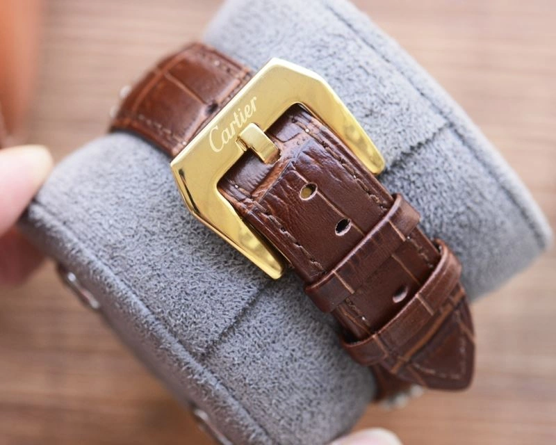 Sophisticated CARTIER Watches 179524